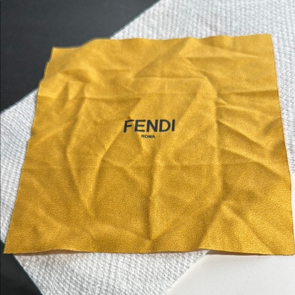 Fendi Brown Sunglasses FS398M - Picture 5 of 7